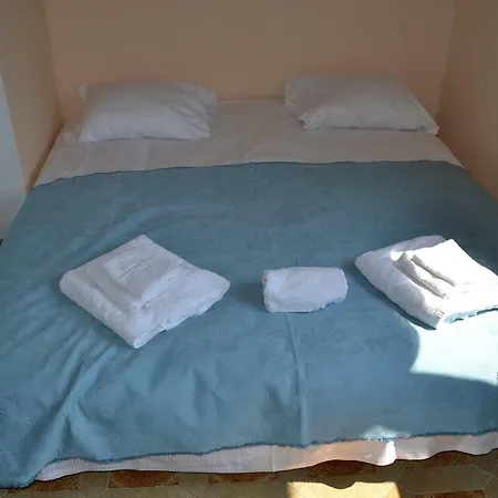 Casa Melina Vila *